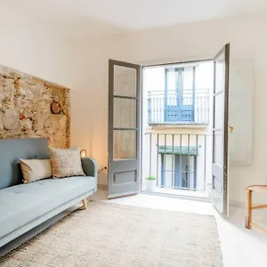 https://sleep-stay-ferreries-19-apartment-for-romantic-getaway.catalonia-hotels.com