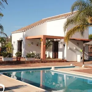 https://villa-el-nido.1costadelsol.com
